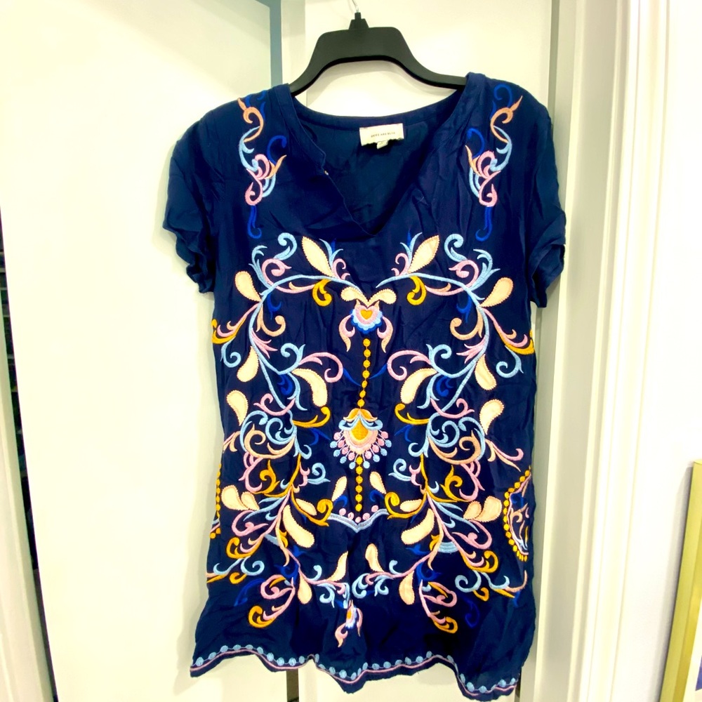 Skies are Blue Navy Floral Embroidered Short Sleeve Tunic Top Dress sz M Med